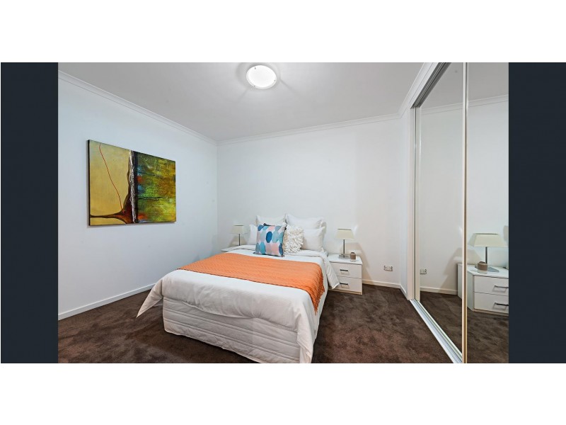 8/33 Rankins Road, Kensington VIC 3031