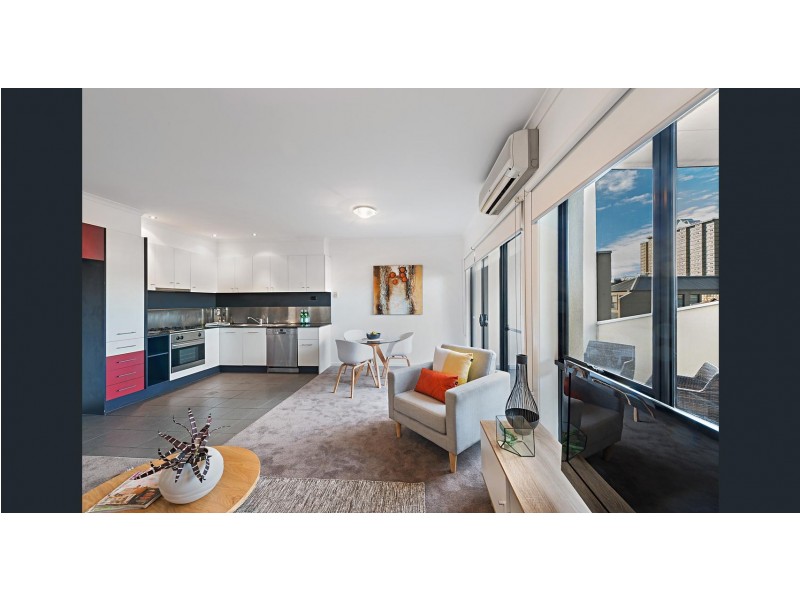 8/33 Rankins Road, Kensington VIC 3031