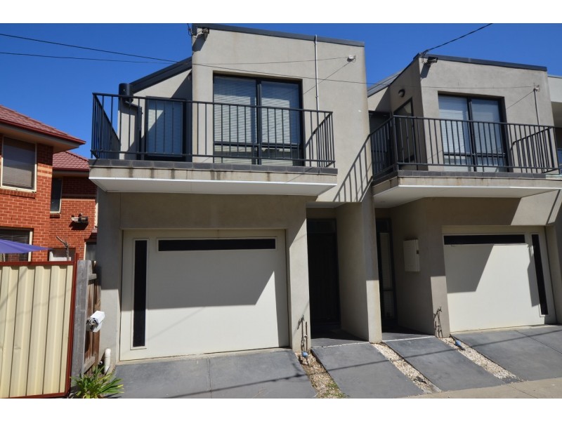 4 Emma Street, Seddon VIC 3011