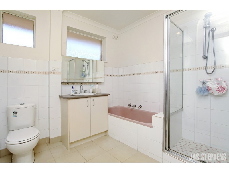 1/46 Edgar Street, Kingsville VIC 3012