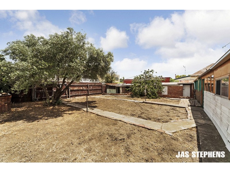 13 Burns Street, Yarraville VIC 3013