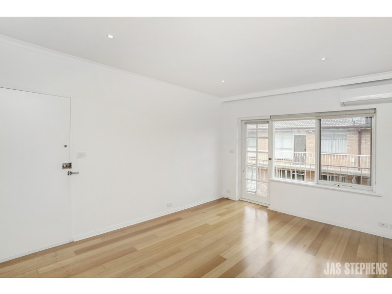 9/17 Kingsville Street, Kingsville VIC 3012