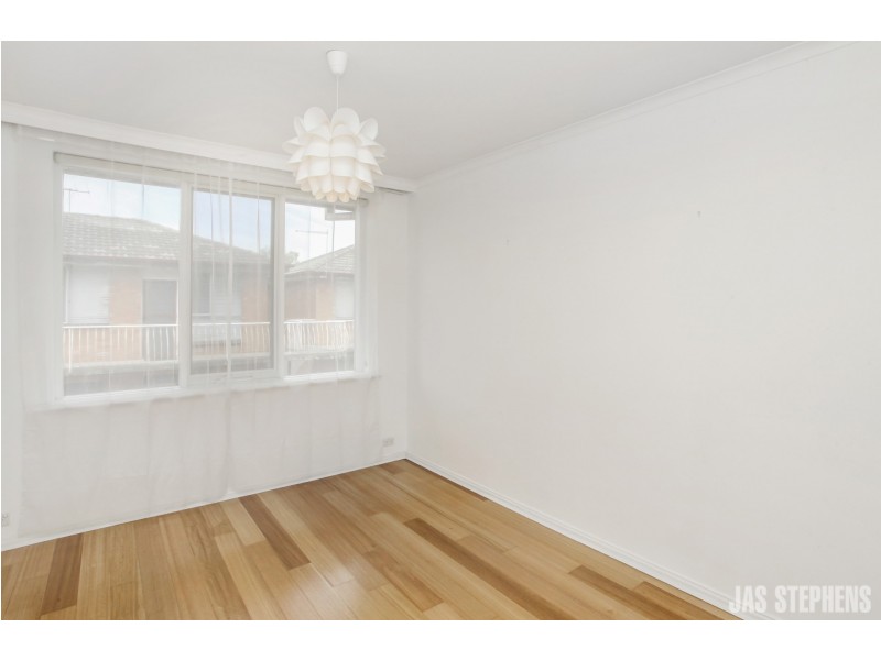 9/17 Kingsville Street, Kingsville VIC 3012