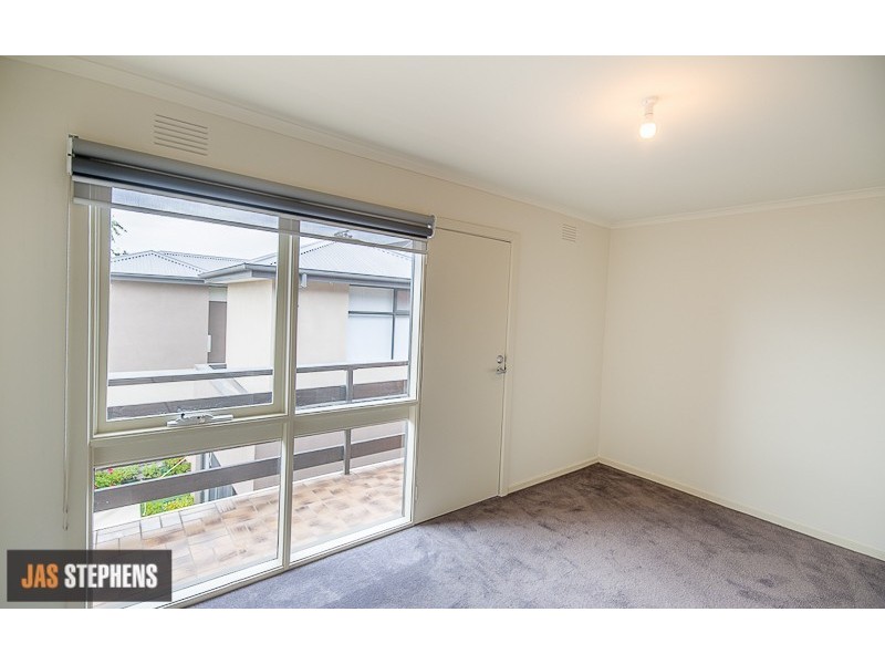 3/42 Hobbs Street, Seddon VIC 3011