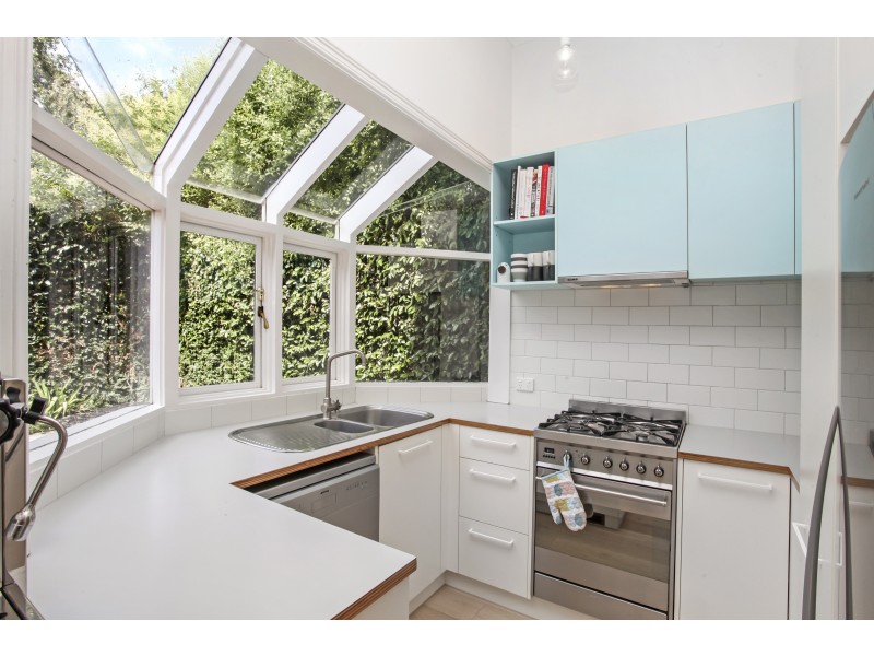 7 Tennyson Street, Seddon VIC 3011