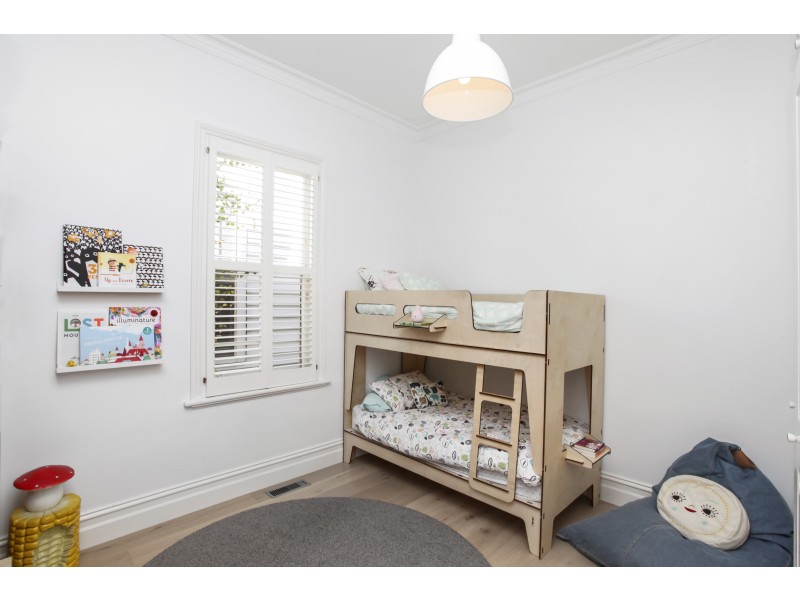 7 Tennyson Street, Seddon VIC 3011