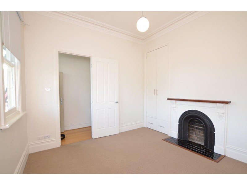 18 Latrobe Street, Footscray VIC 3011