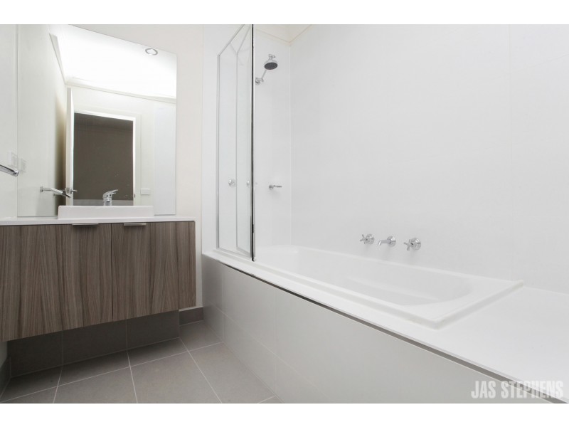 30 Highbury Street, West Footscray VIC 3012