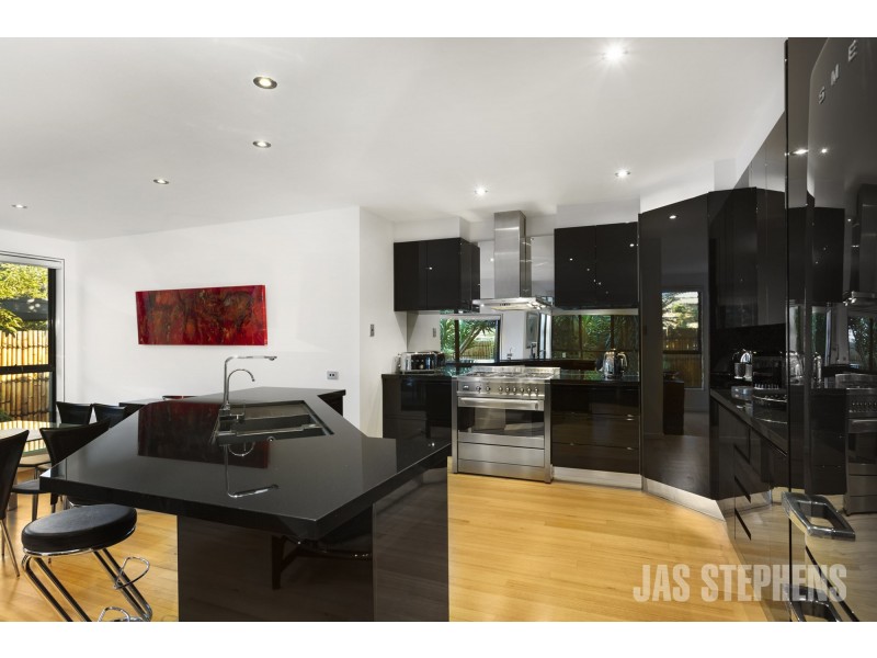 14 Alfred Street, Sunshine VIC 3020