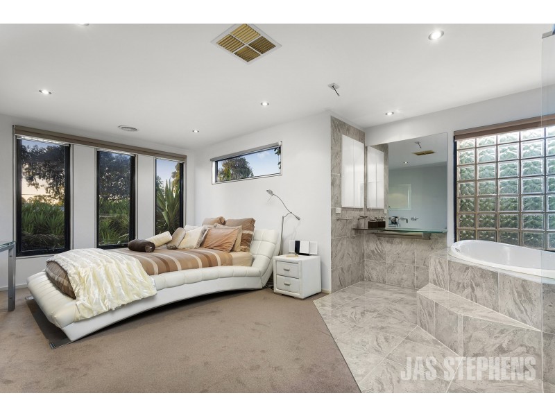 14 Alfred Street, Sunshine VIC 3020