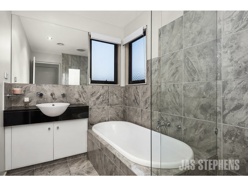 14 Alfred Street, Sunshine VIC 3020