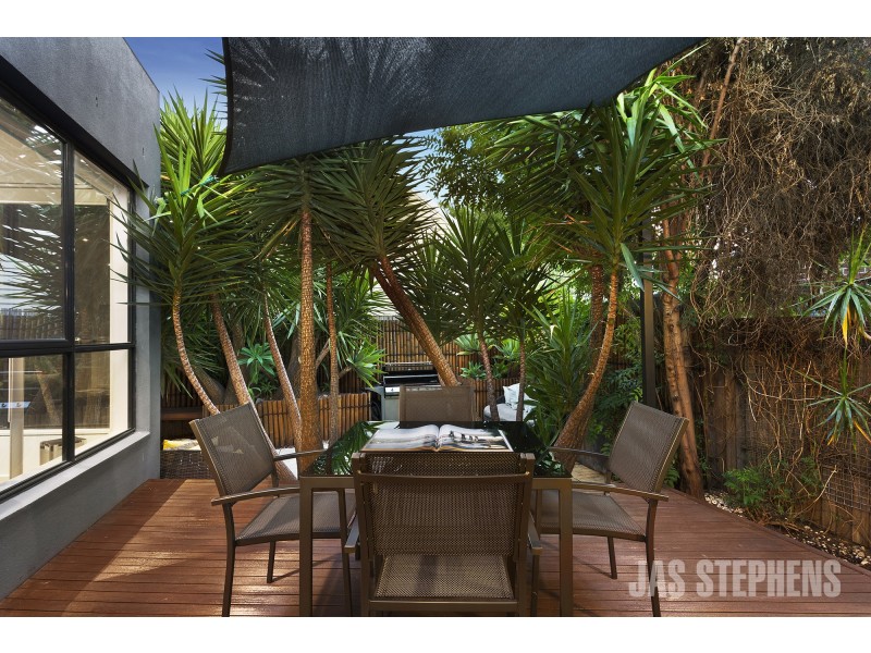 14 Alfred Street, Sunshine VIC 3020