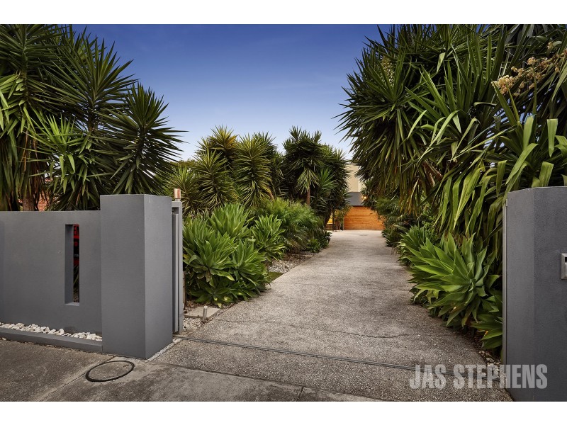 14 Alfred Street, Sunshine VIC 3020