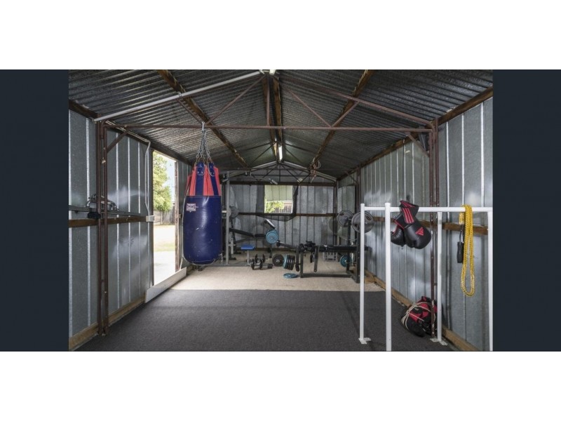 39 Scott Avenue, St Albans VIC 3021