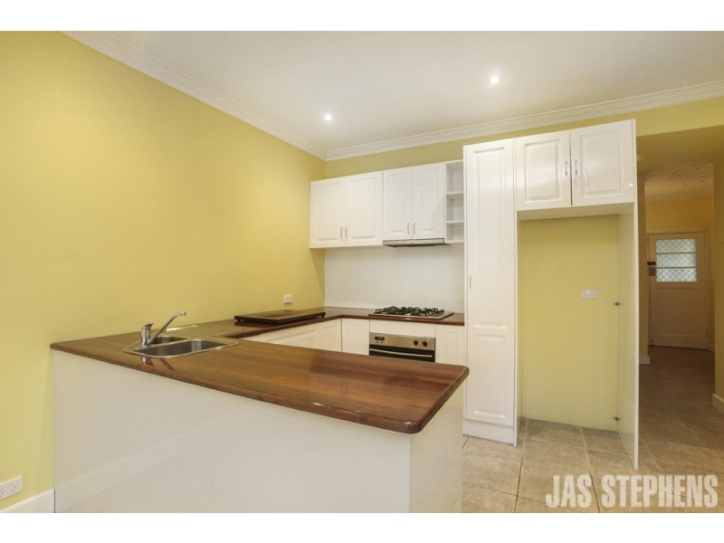 17 Castle Street, Yarraville VIC 3013