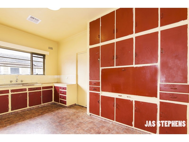 12 Stanlake Street, Footscray VIC 3011