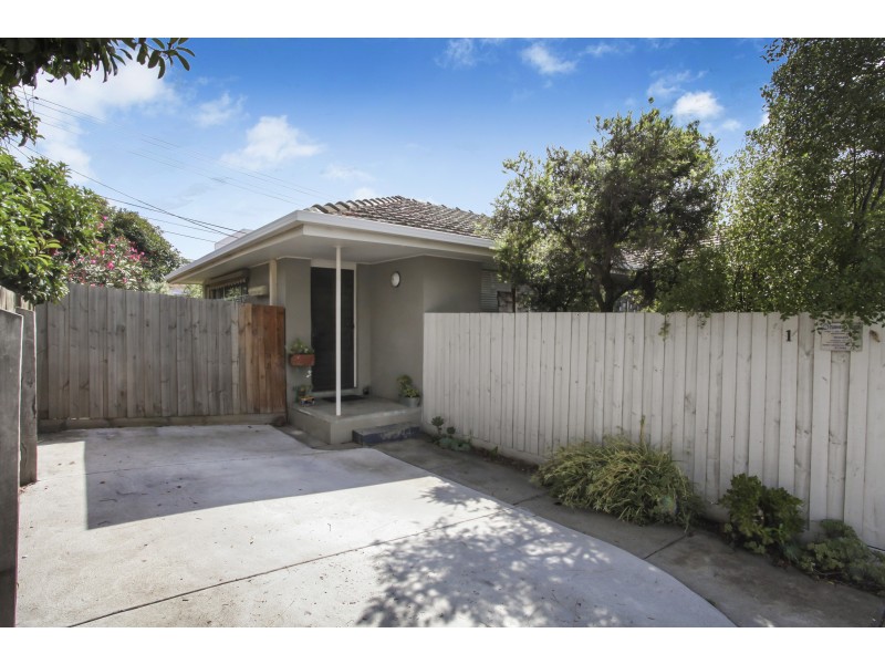 1/25 Hampton Road, Essendon West VIC 3040