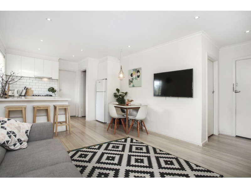 1/25 Hampton Road, Essendon West VIC 3040