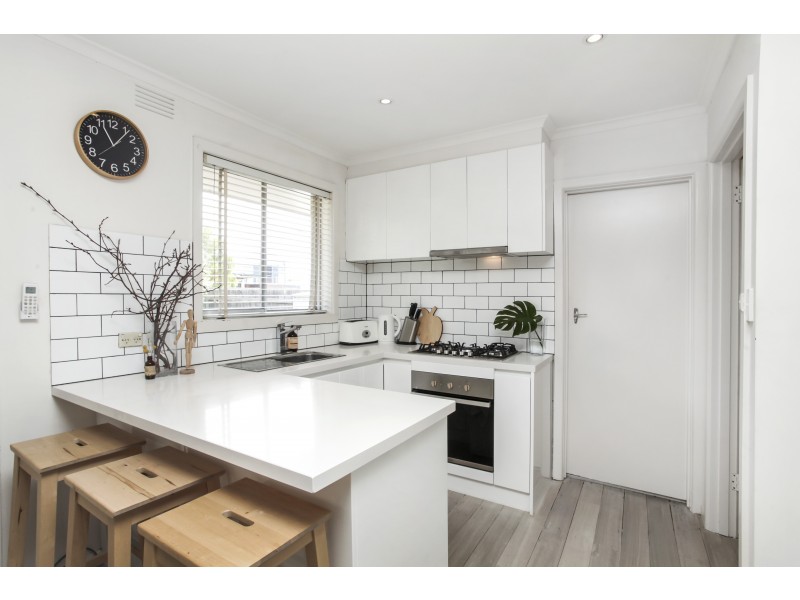 1/25 Hampton Road, Essendon West VIC 3040