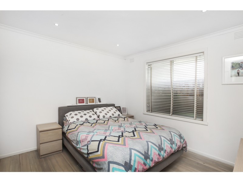 1/25 Hampton Road, Essendon West VIC 3040