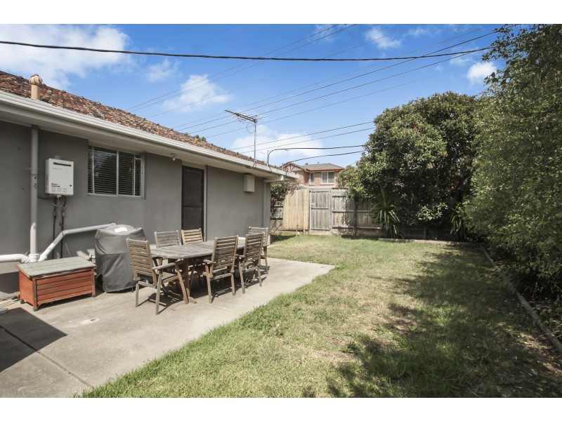1/25 Hampton Road, Essendon West VIC 3040