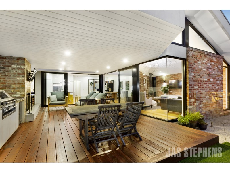 8 Corris Street, Yarraville VIC 3013