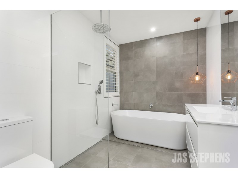 61 Alexander Street, Seddon VIC 3011