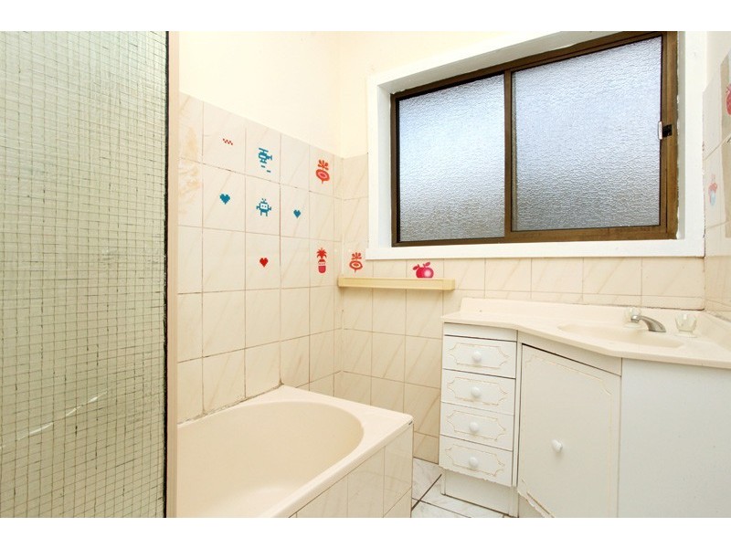 9 Castley Cresent, Braybrook VIC 3019