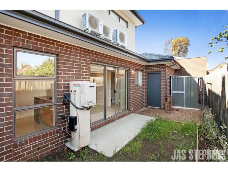 4/97 Alma Street, West Footscray VIC 3012