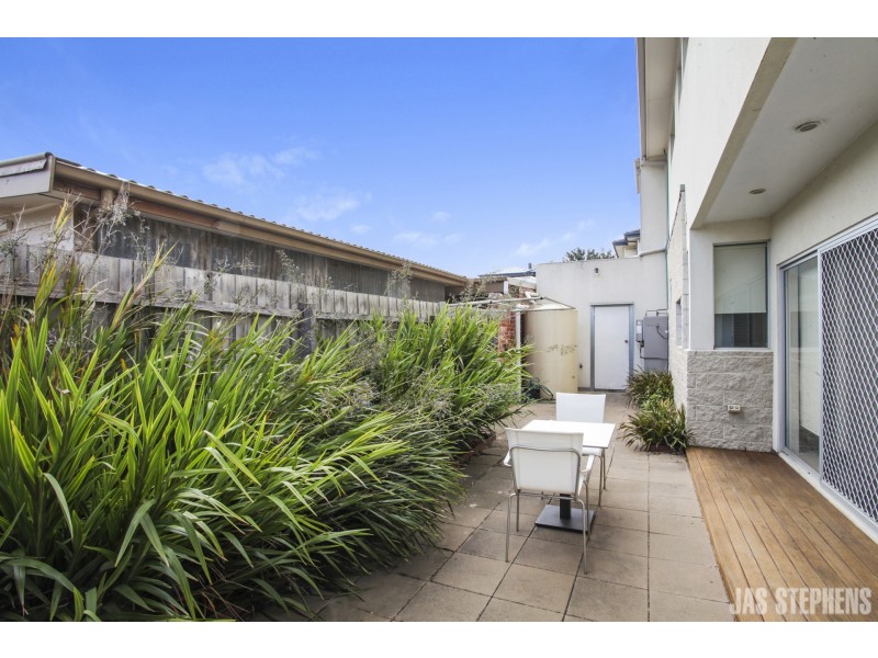 61 Cala Street, West Footscray VIC 3012