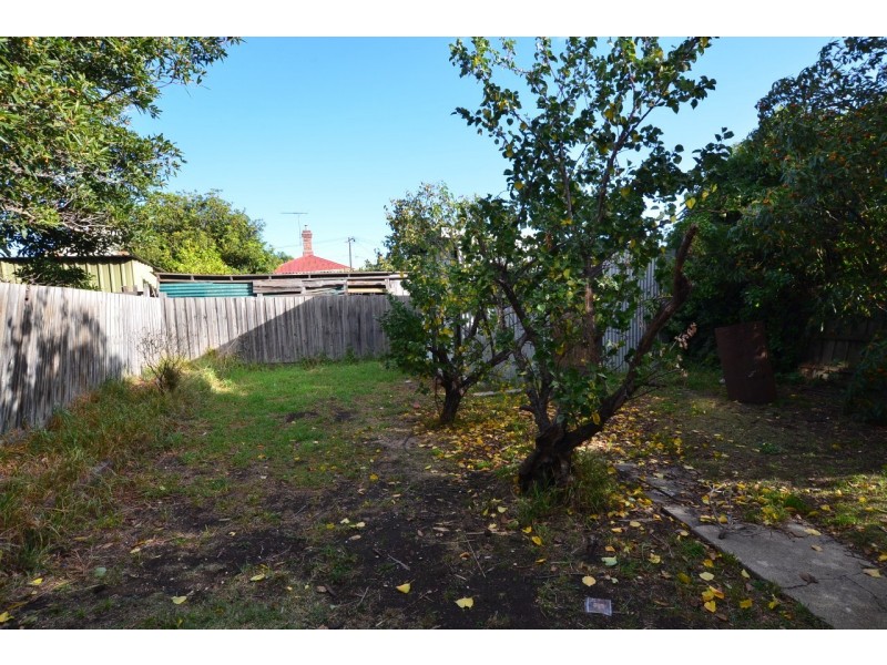 11 Pickett Street, Footscray VIC 3011