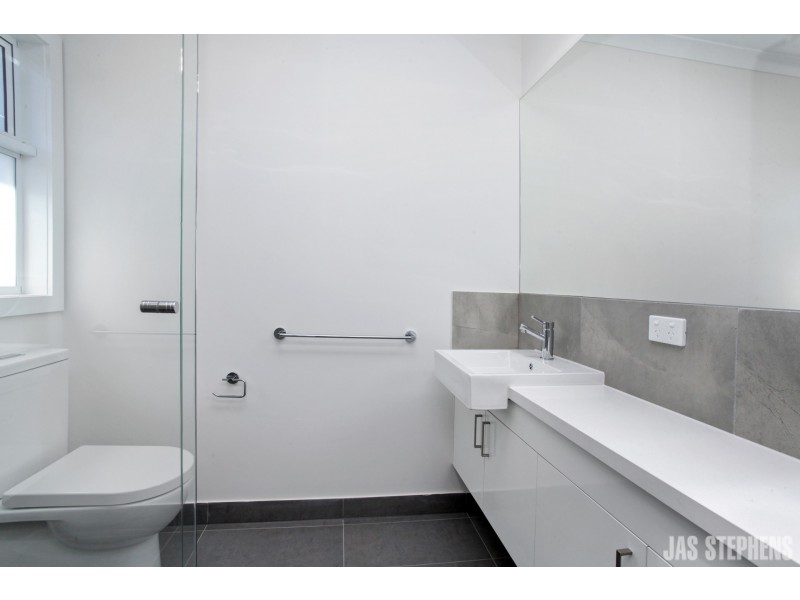 4/66 Roberts Street, West Footscray VIC 3012