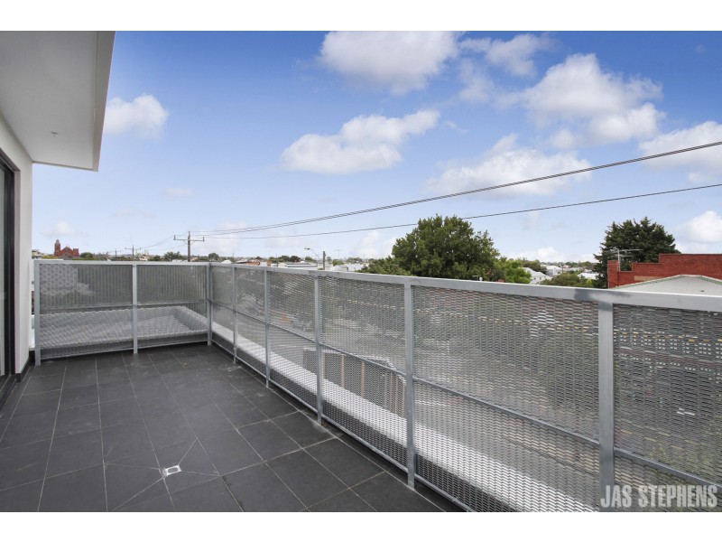 202/83 Gamon Street, Yarraville VIC 3013