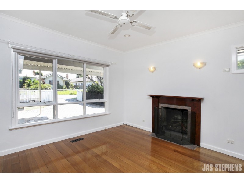 13 Cranbrook Street, Yarraville VIC 3013