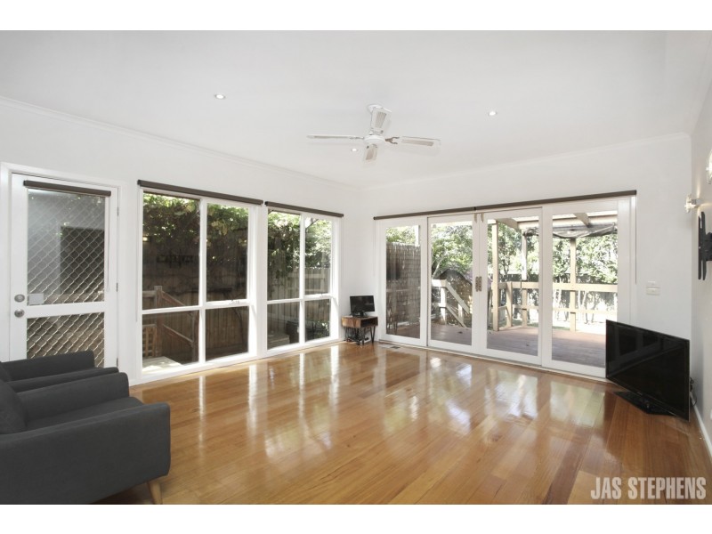 13 Cranbrook Street, Yarraville VIC 3013