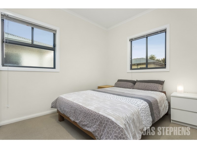 21/24 Dongola Road, West Footscray VIC 3012