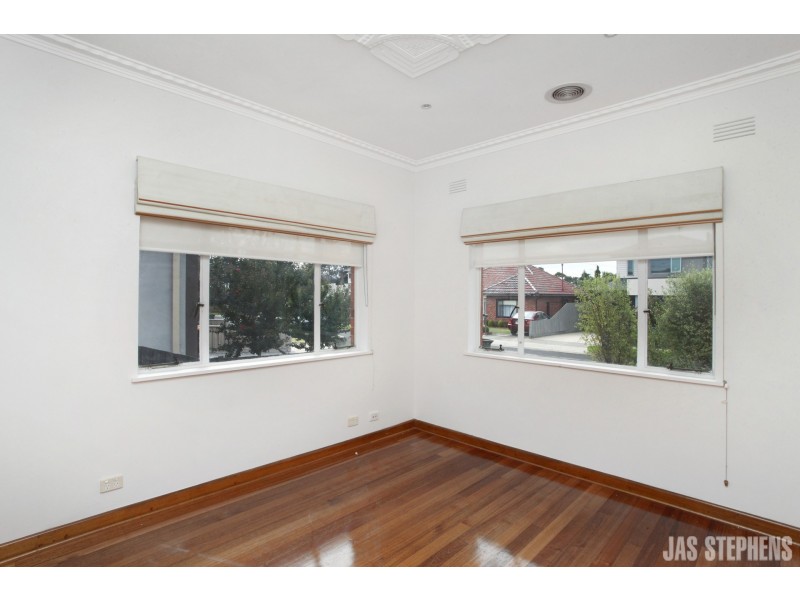 18 Andrews Street, Spotswood VIC 3015