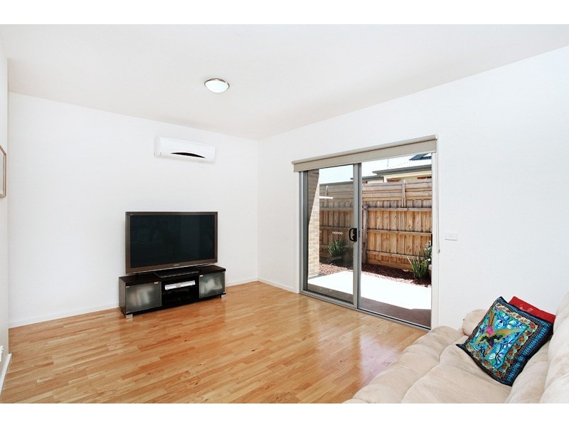 3/27 Edgar Street, Kingsville VIC 3012