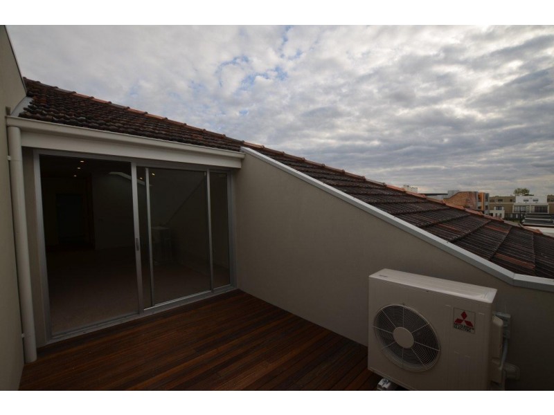 203/64 Cross Street, Footscray VIC 3011