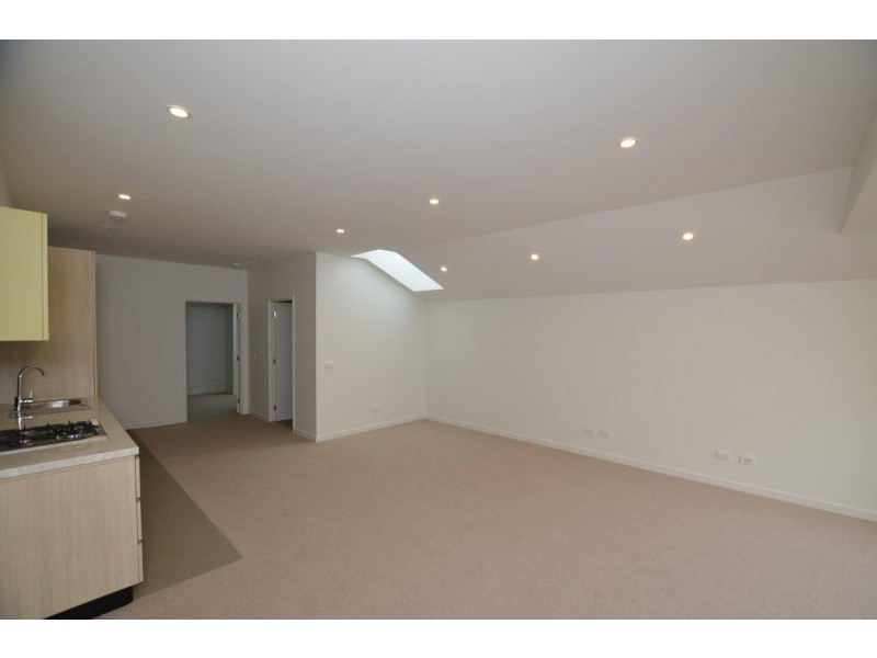 203/64 Cross Street, Footscray VIC 3011