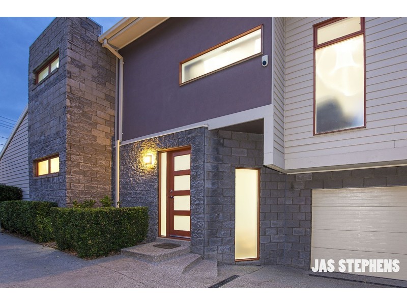 1/9 Bell Street, Seddon VIC 3011