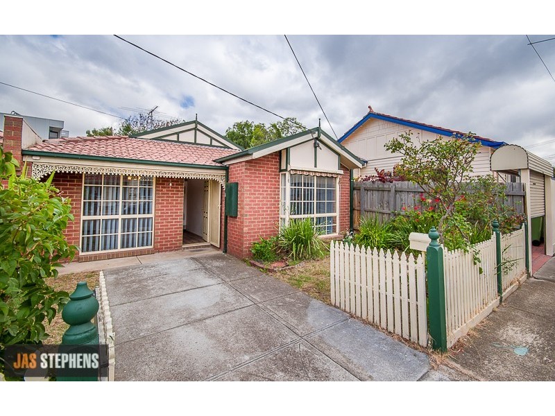 8 Pearce Street, Yarraville VIC 3013
