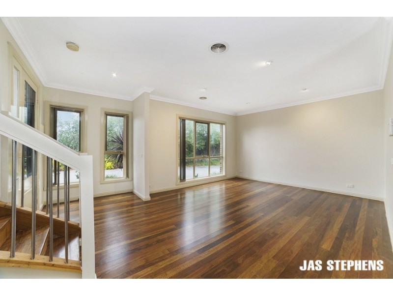 2/5 Daisy Court, Braybrook VIC 3019