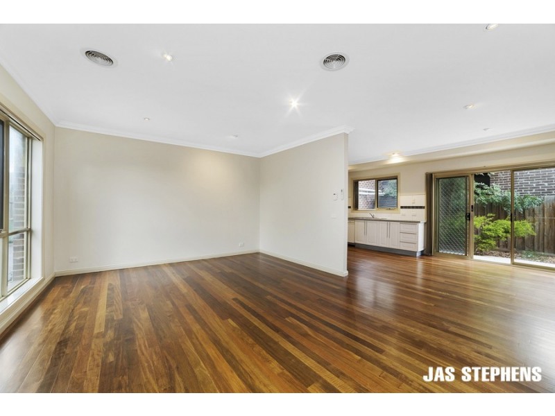 2/5 Daisy Court, Braybrook VIC 3019