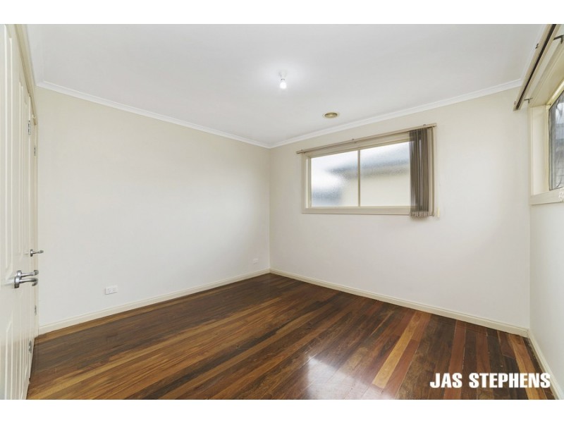 2/5 Daisy Court, Braybrook VIC 3019