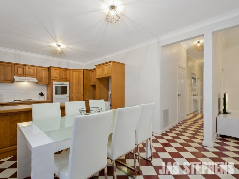 4 Johnson Street, Footscray VIC 3011