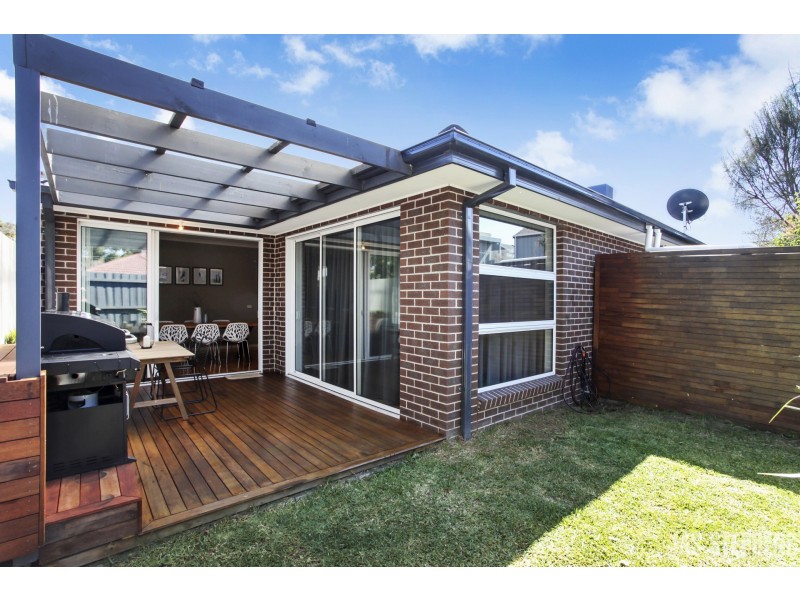 82 Gordon Street, Newport VIC 3015