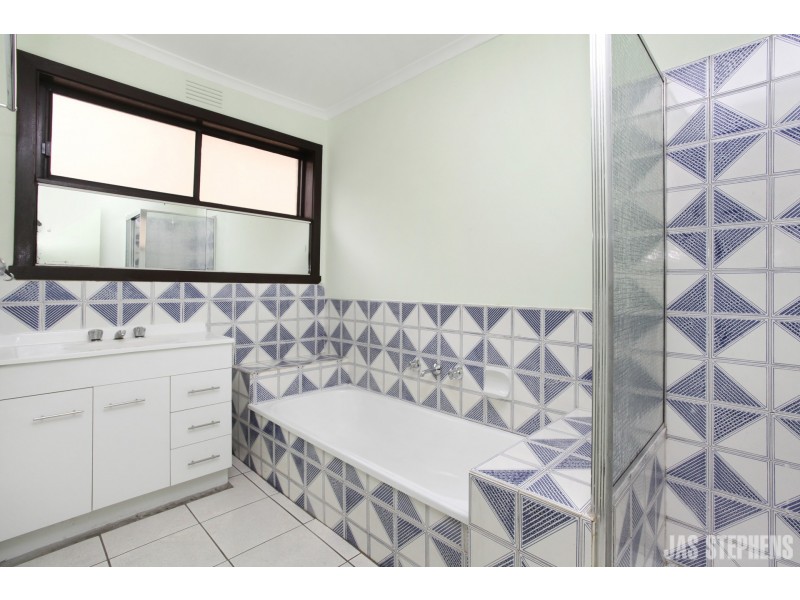 66 Williamstown Road, Kingsville VIC 3012