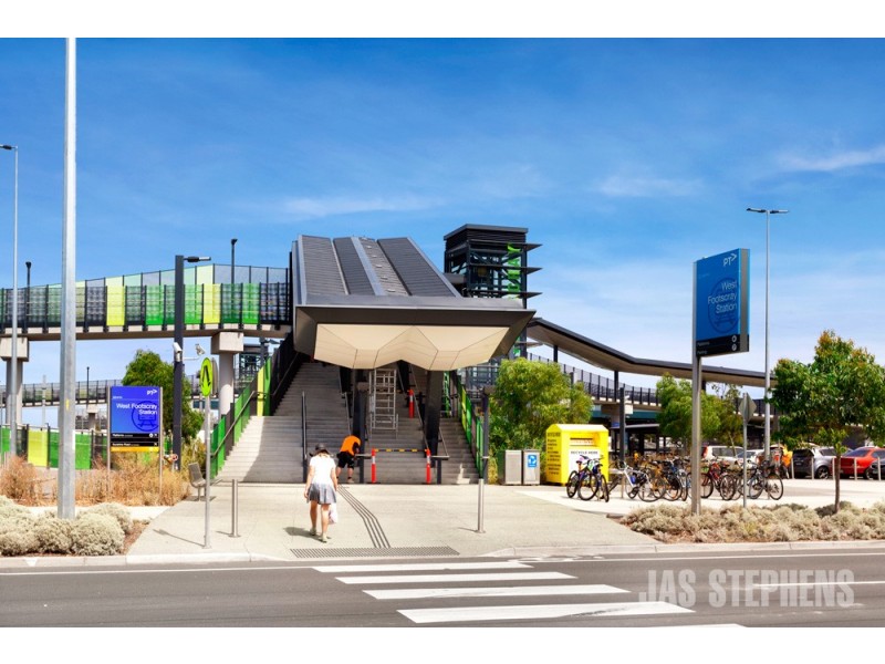 16/104 Cross Street, West Footscray VIC 3012