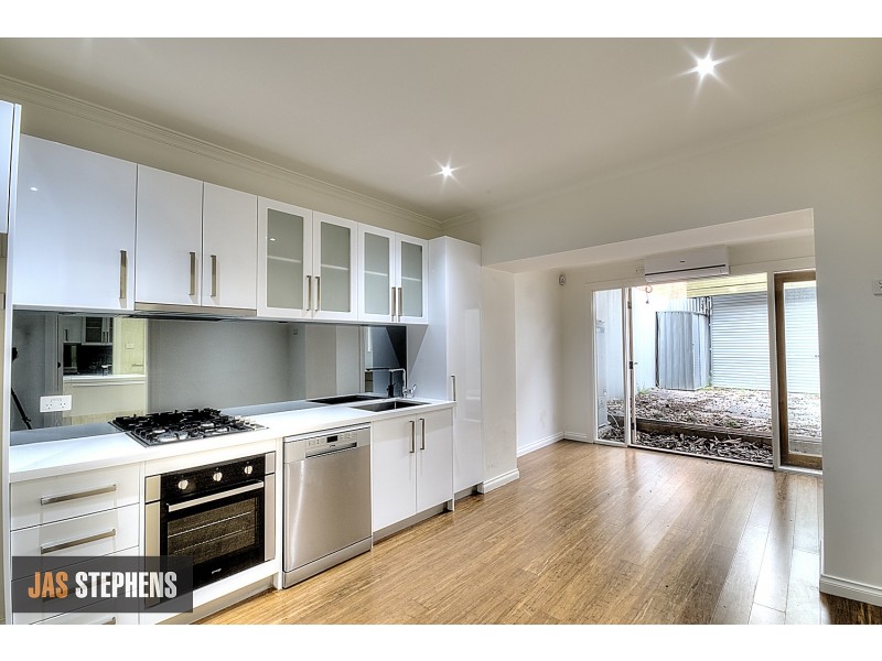 8 Leveson Street, North Melbourne VIC 3051